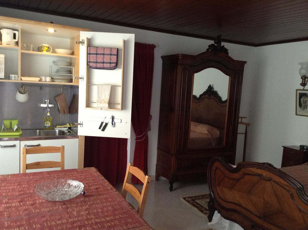 Casa Amarela Guesthouse Lagos Cameră foto