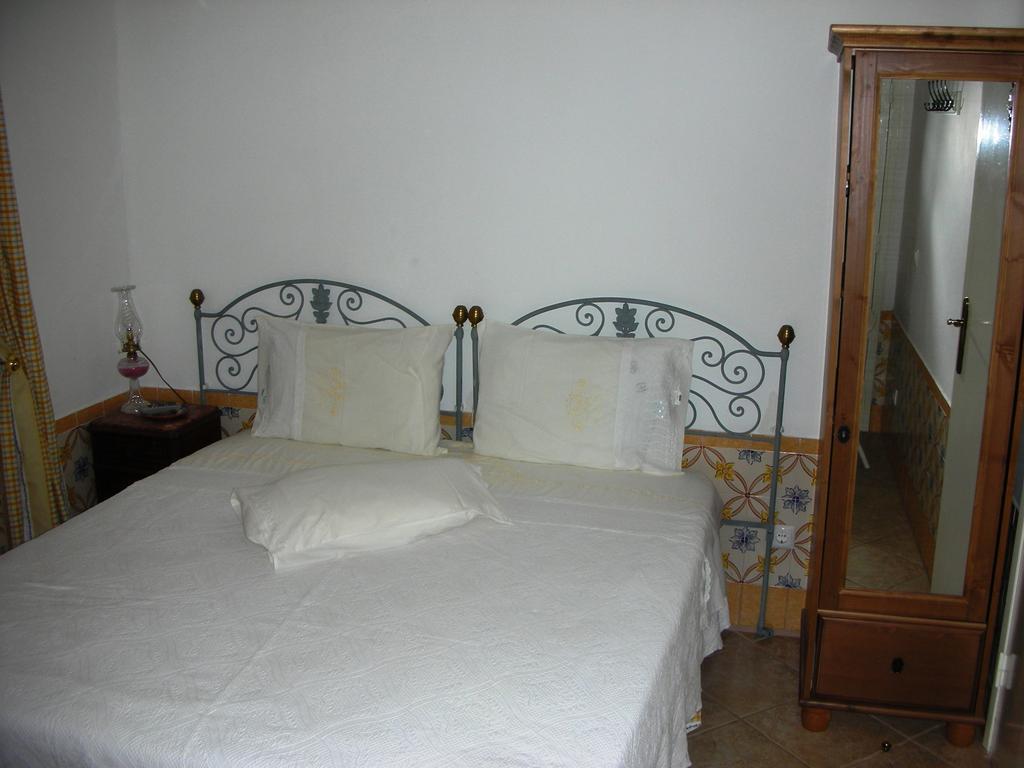 Casa Amarela Guesthouse Lagos Cameră foto